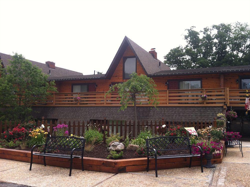 Inn At Deep Creek Oakland ภายนอก รูปภาพ