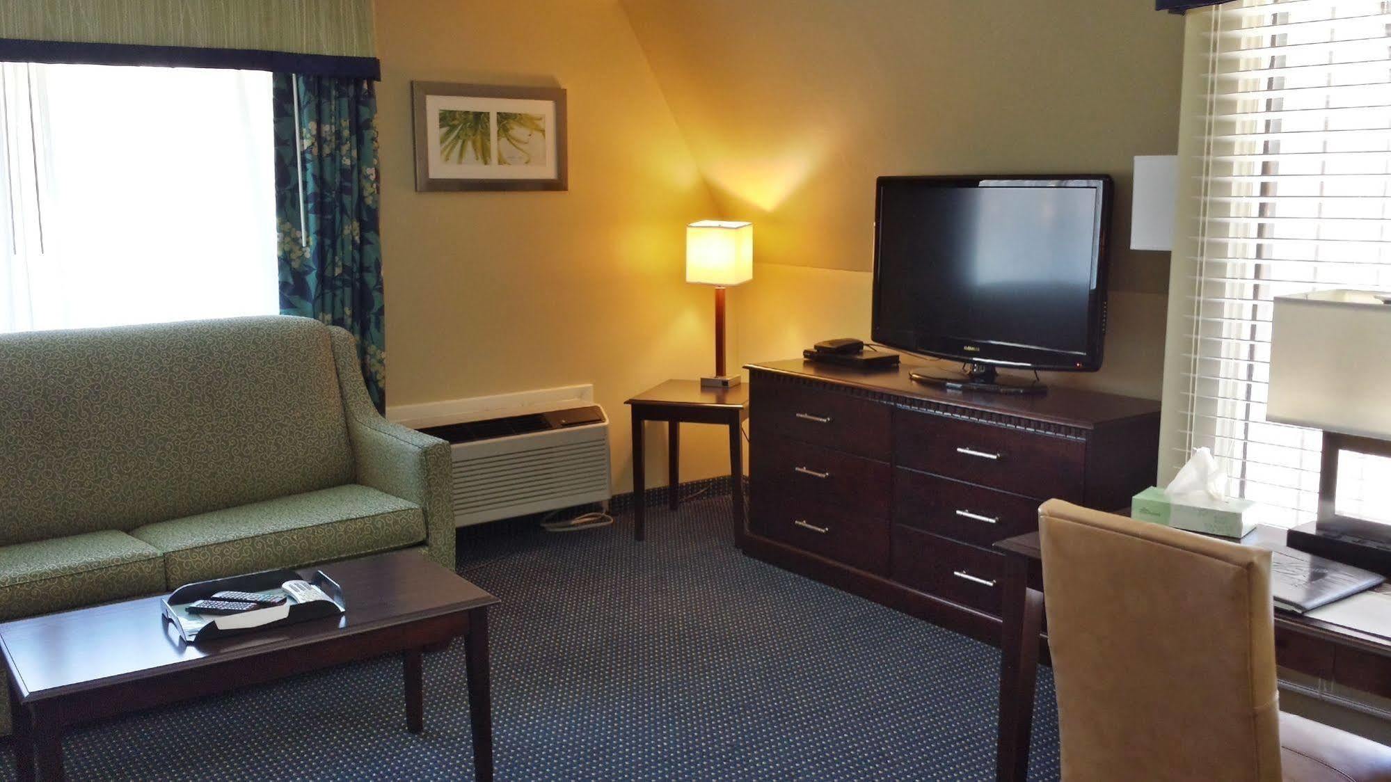 Inn At Deep Creek Oakland ภายนอก รูปภาพ